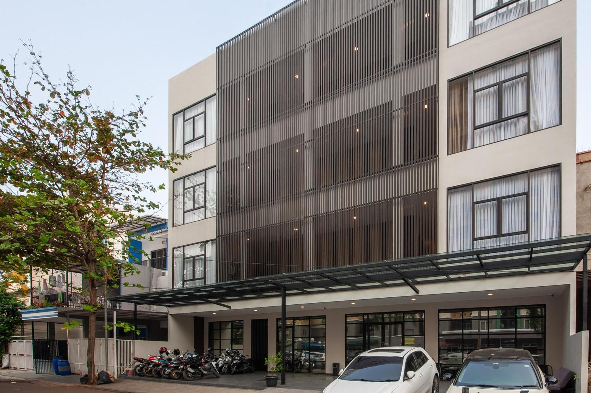 Urbanview Hotel Cengkareng Jakarta By Reddoorz Экстерьер фото